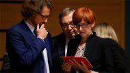Европейский парламент утвердил во вторник пленарное заседание в Страсбурге, неблагоприятное с точки зрения польских предпринимателей, изменения, касающиеся размещения рабочих в других государствах-членах